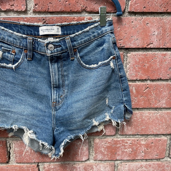 Abercrombie High Rise Mom Denim Shorts - Picture 1 of 11